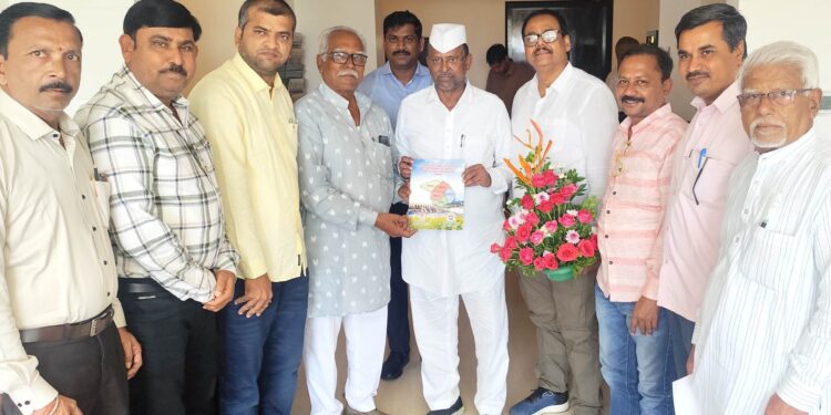 हिंगोली  ‘व्हिजन २०४७’ साठी पालकमंत्र्यांकडे पत्रकार संघाची मागणी